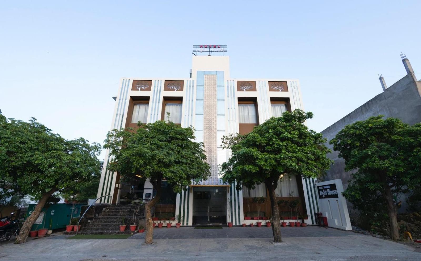 Hotel Sahibs The Lighthouse Agra  Dış mekan fotoğraf